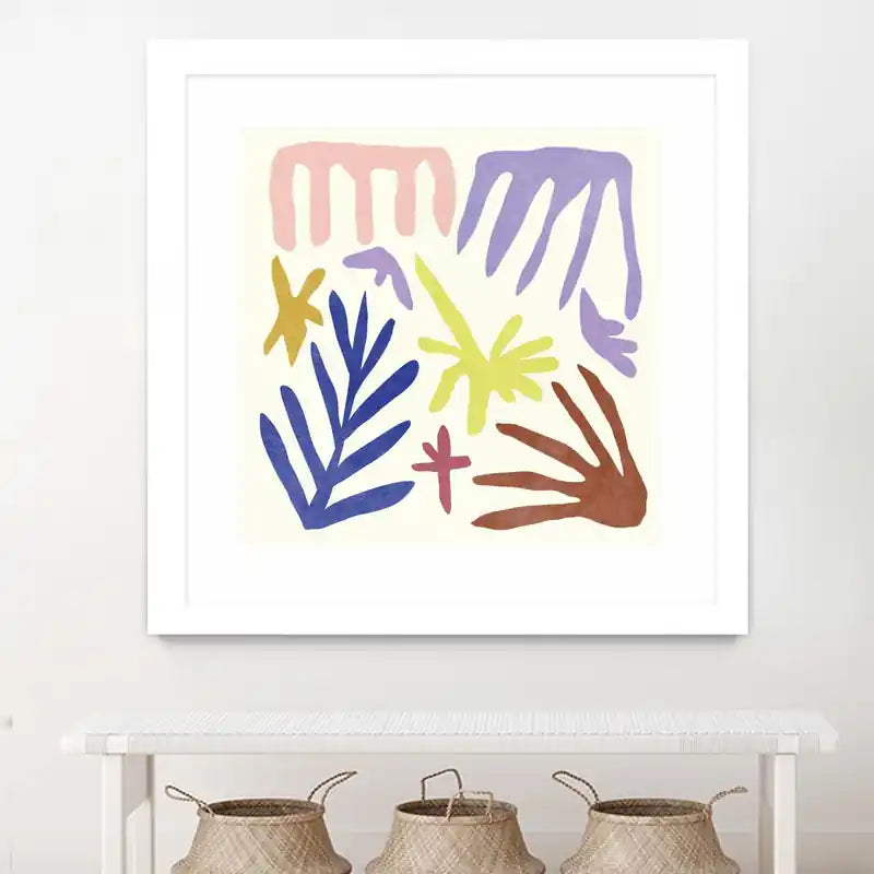 Art mural Coral Construction II encadré avec passe-partout blanc 36x36